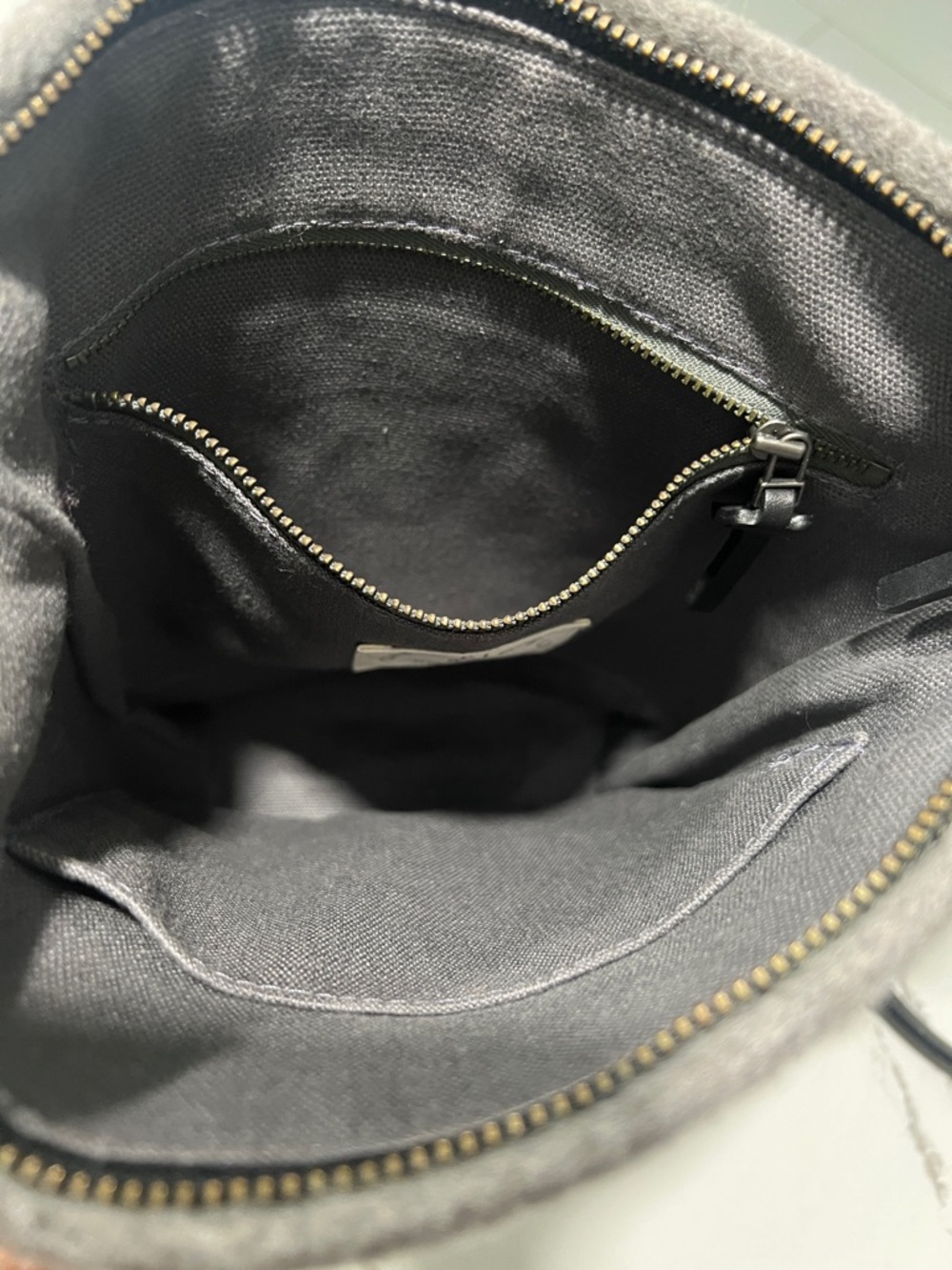 Coarse Cloth LTD Scout Wool Felt Colorblock Crossbody Bag - Gray, Teal & Olive - Picture 4 of 16